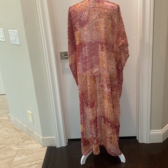 Multi color abstract design kimono - Picture 4 of 4